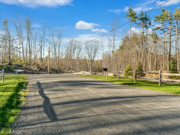 7 Winn Trail, York, ME 03902