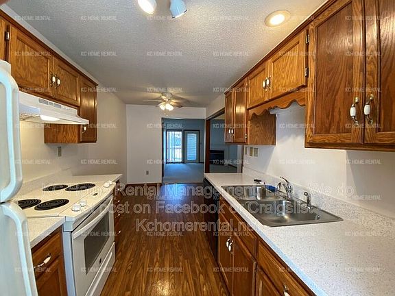 4th image of 8002 NW 79th Pl