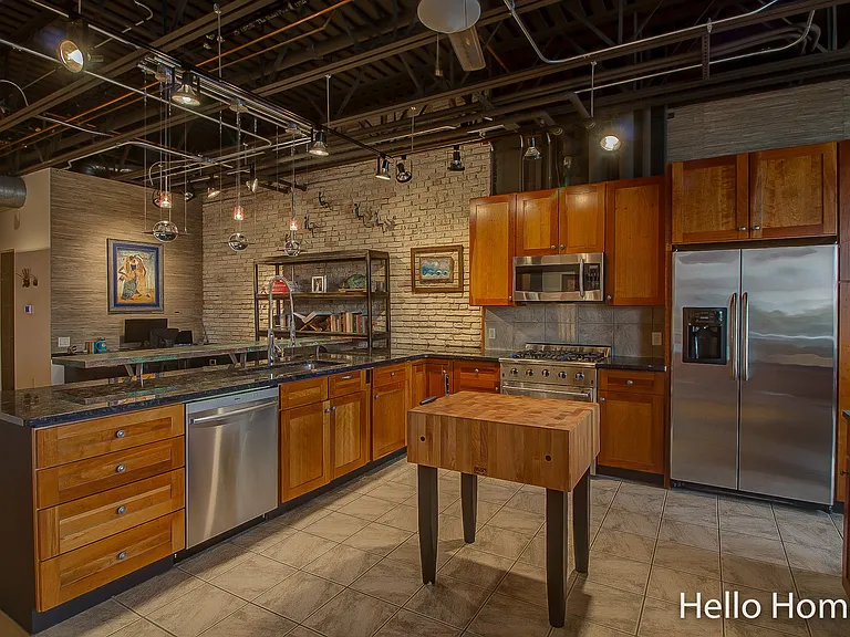 801 Monroe Ave NW #205 — Photo 18