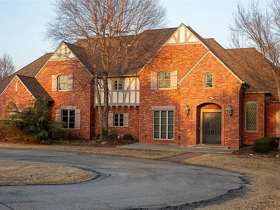 2nd image of 9600 Abby Ln