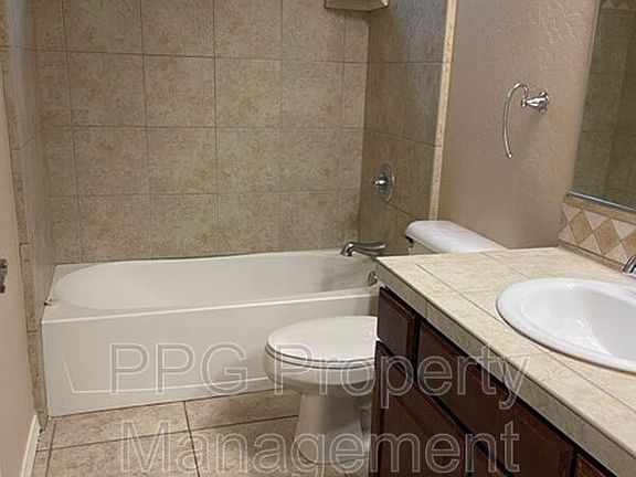 4th image of 5644 W Kowalsky Ln