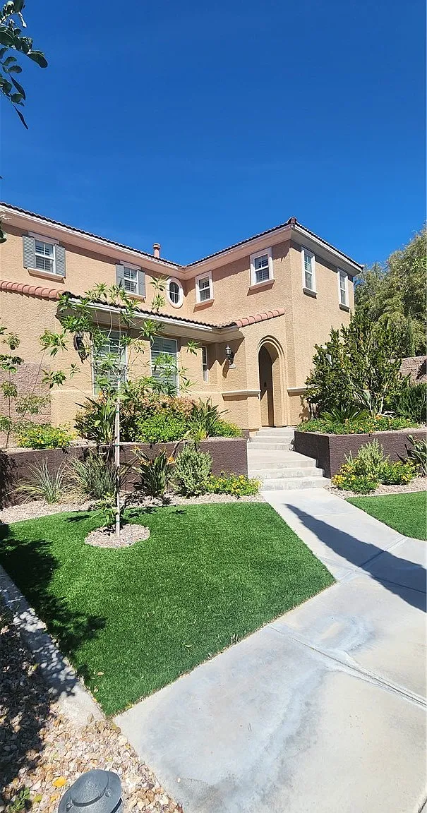 3 bed, 3.0 bath, 1732 sqft, $2,750 — Photo 4