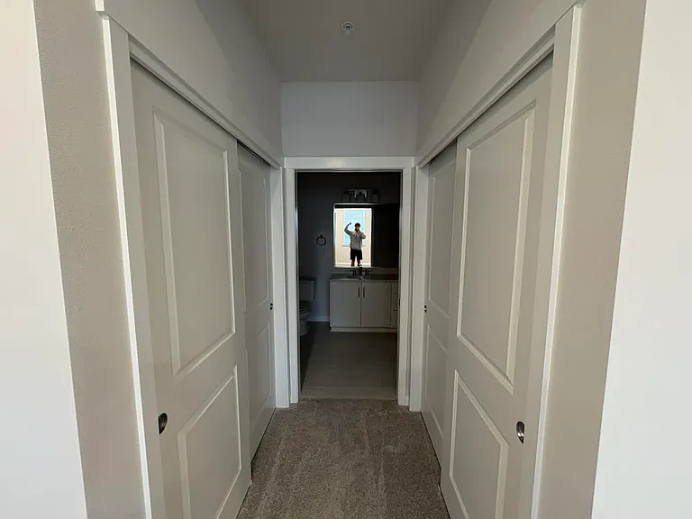 19319 NE 69th Way #101 — Photo 9
