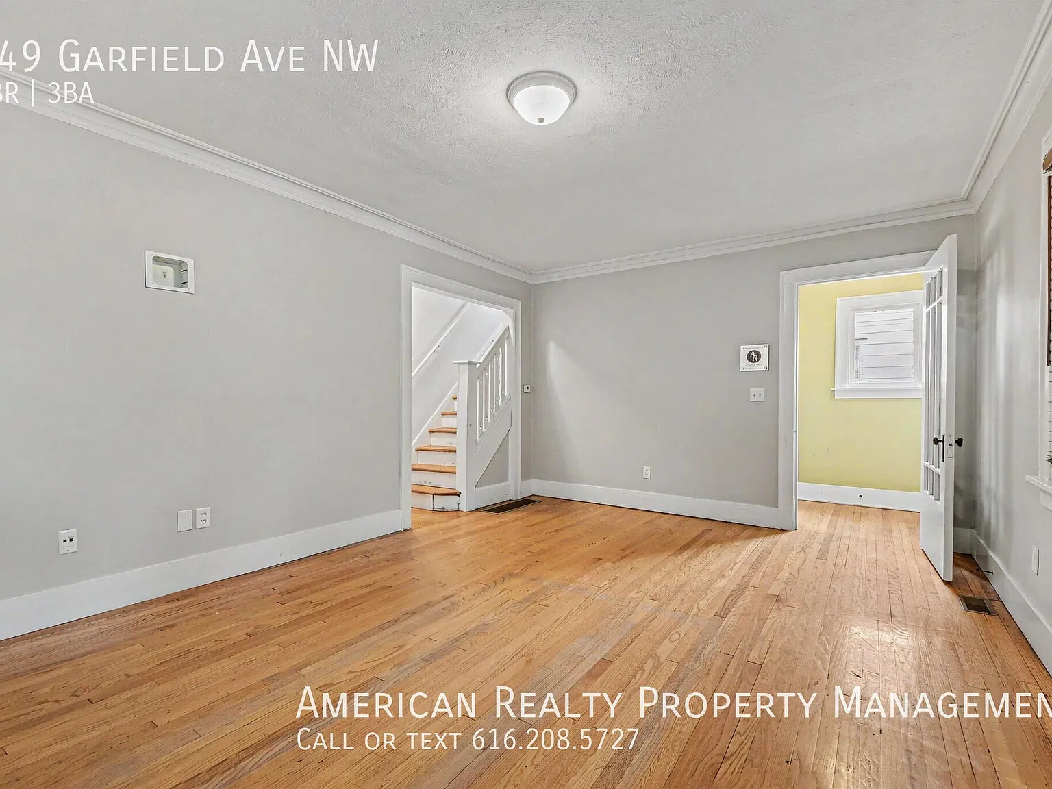 5 bed, 2.5 bath, 1443 sqft, $3,000 — Photo 2