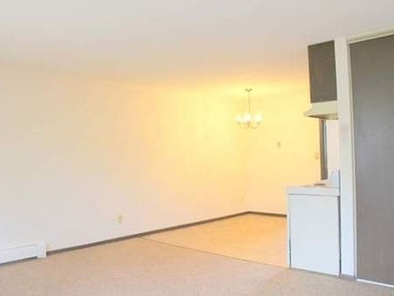 5th image of 1419 Case Ave APT 2