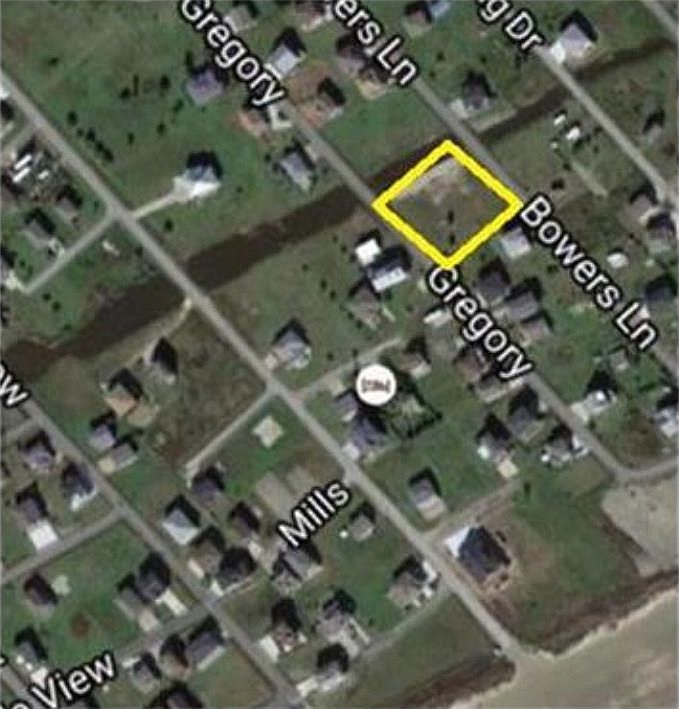 1st image of 895 Bowers Ln