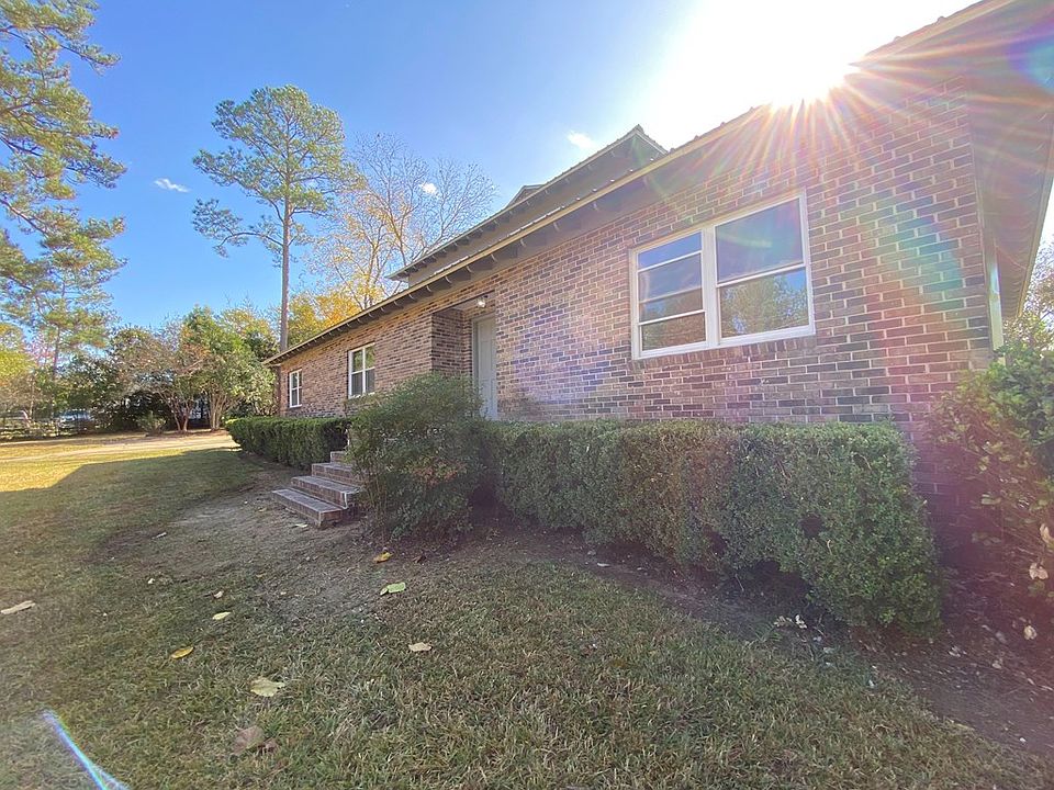 1312 4th Ave NE, Moultrie, GA 31768 Zillow