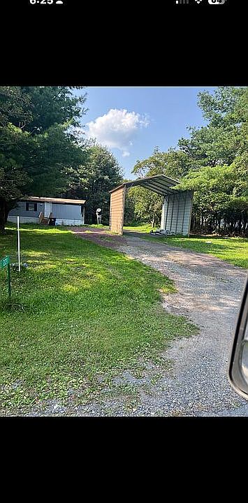 1st image of 221 Candle Dr