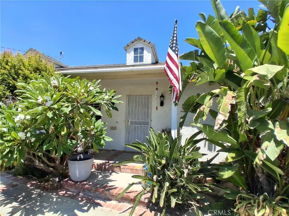 10918 Laurel Canyon Blvd, San Fernando, CA 91340