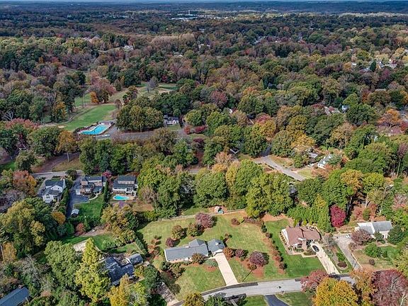 5th image of 514 Pennrington Cir