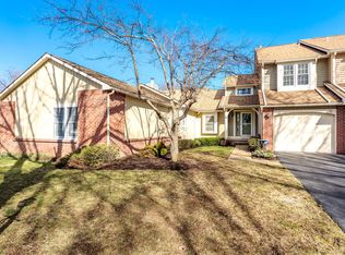 22 Montpelier Cir, Rochester, NY 14618