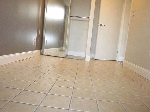 5th image of 763 Park Ave #1P