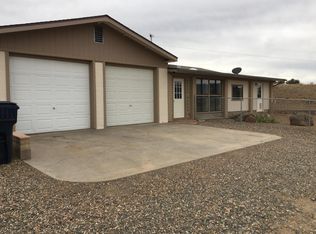 14318 E White Dr, Dewey, AZ 86327