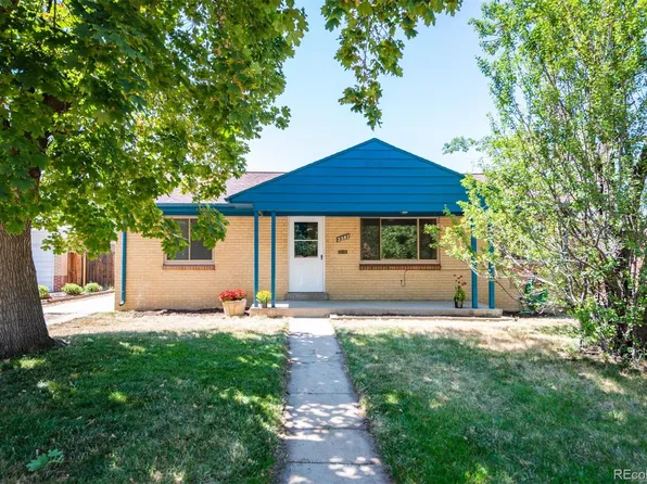 2387 Joliet St, Aurora, CO 80010