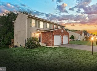 2063 Wyatt Cir, Dover, PA 17315