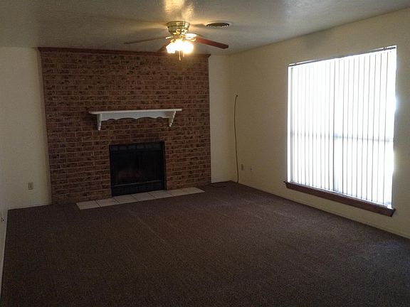 3rd image of 707 W Jaffa St