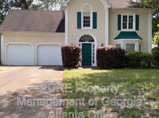 743 Helga Dr NE, Woodstock, GA 30188