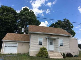 1557 Fair Rd, Schuylkill Haven, PA 17972