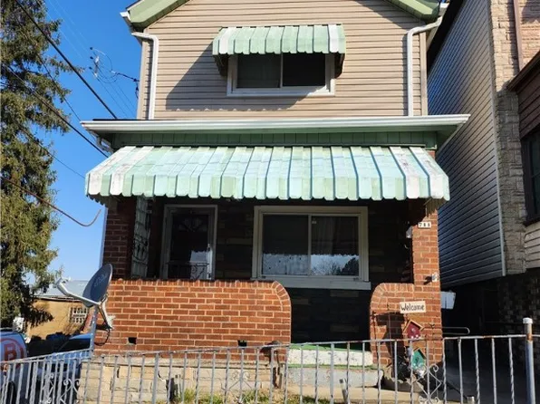 711 8th St, Glassport, PA 15045