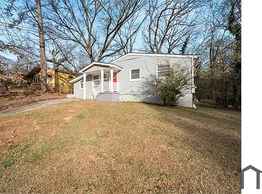 976 McKay Dr SE — Photo 5