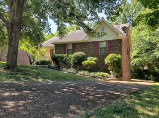 921 Norwalk Dr, Nashville, TN 37214