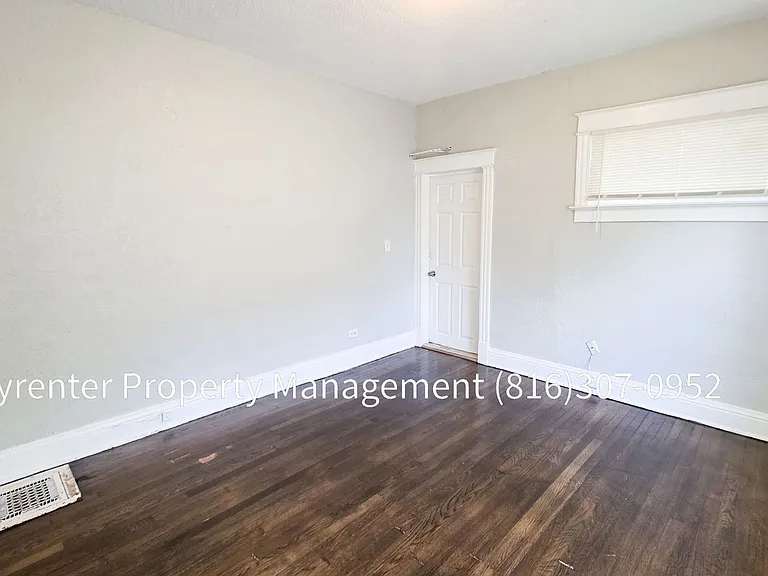 3619 Olive St — Photo 11