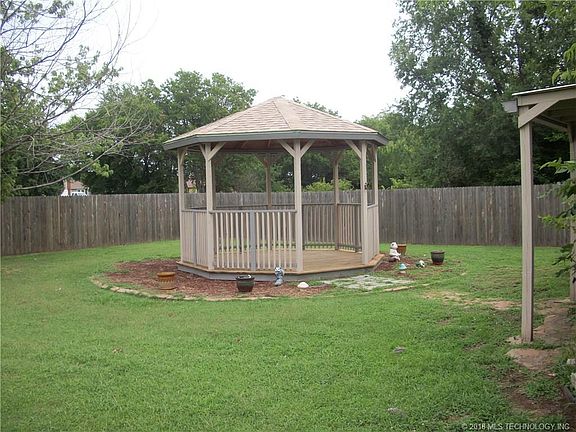5th image of 1507 SE 11th St