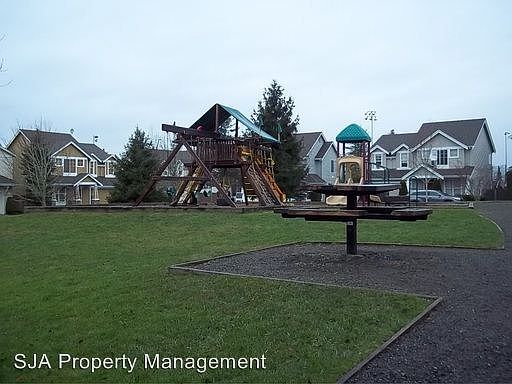 3rd image of 22914 SE 13th Way