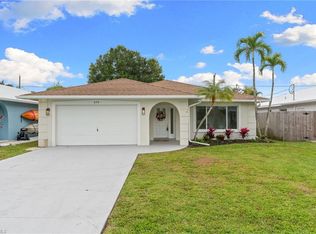 670 103rd AVE N, NAPLES, FL 34108