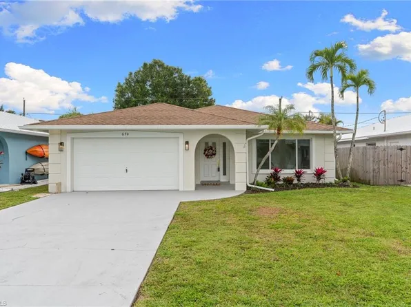 670 103rd AVE N, NAPLES, FL 34108