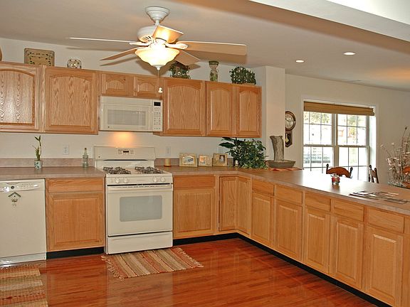 Oak Kitchen