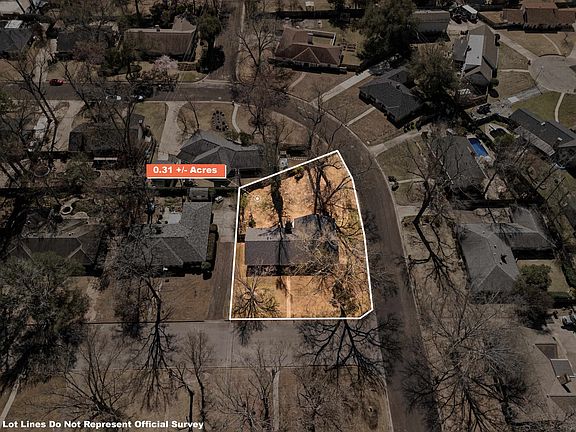 2nd image of 1200 Maywood Dr