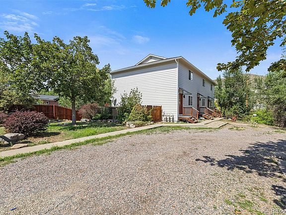 2nd image of 215 Arapahoe Street