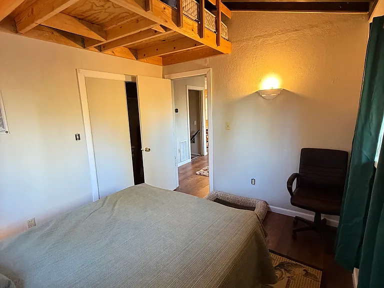 550 Peak View Dr — Photo 17