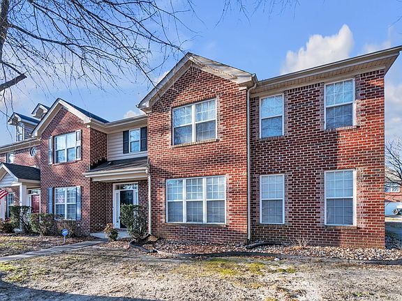 2nd image of 2019 Soundings Crescent Ct
