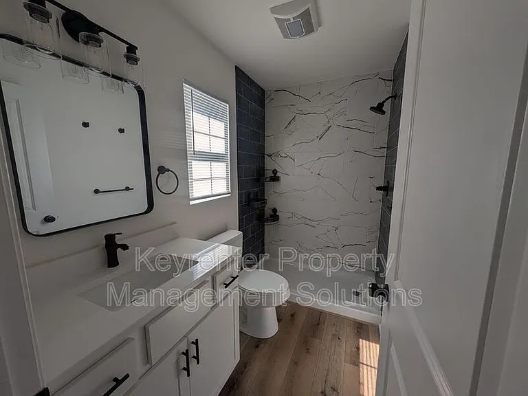 55 Breezewood Dr — Photo 30