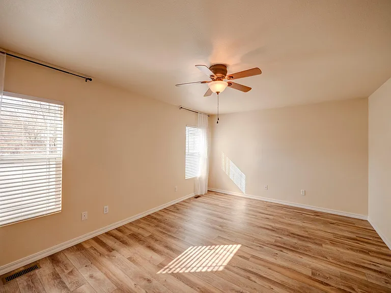 2641 Lynbarton Point — Photo 11