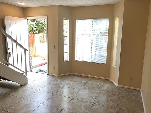 3rd image of 1280 E La Palma Ave APT 6