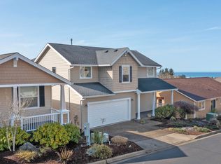 4345 Sequoia Loop, Tillamook, OR 97141