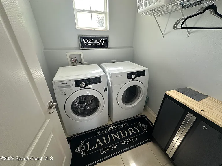 1133 Morgan Cir NE — Photo 14