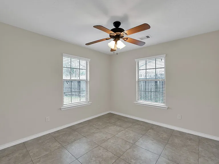 167 S Bend Ct — Photo 24