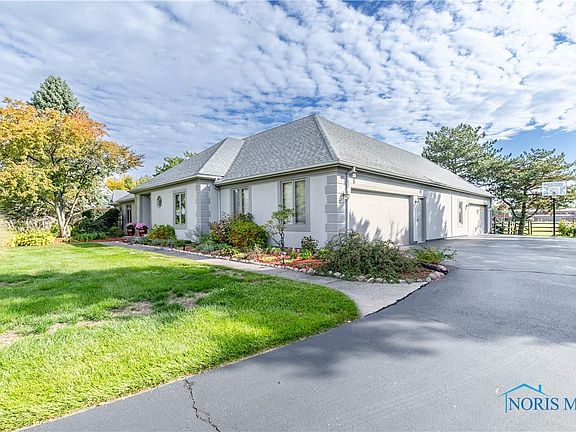 3rd image of 2133 Longacre Ln