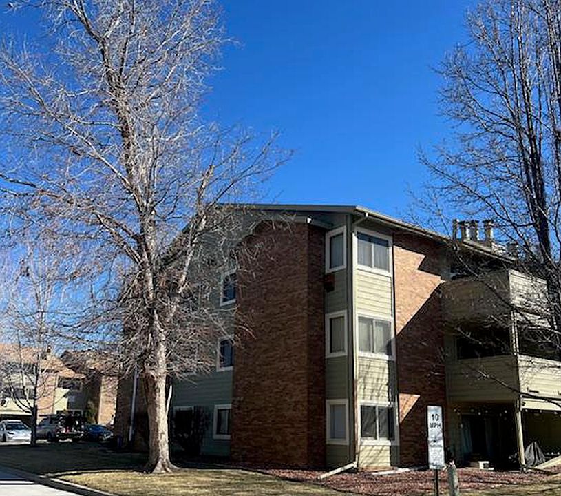1st image of 50 19th Ave #3