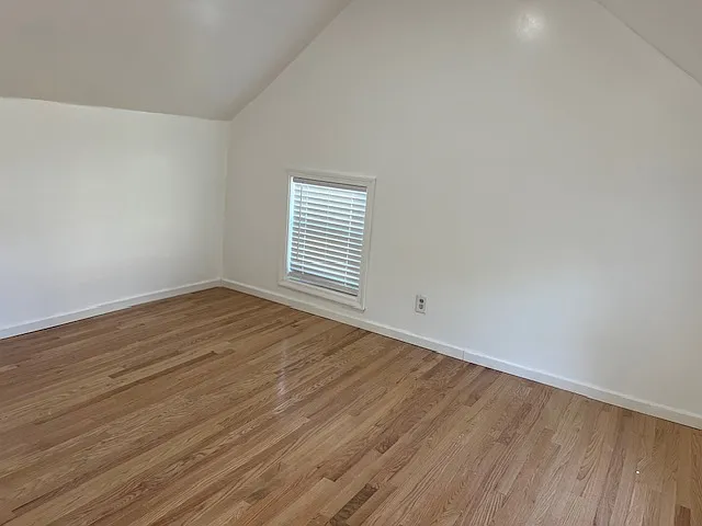 11 Union St — Photo 5