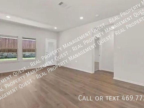 2nd image of 403 Vitex Dr