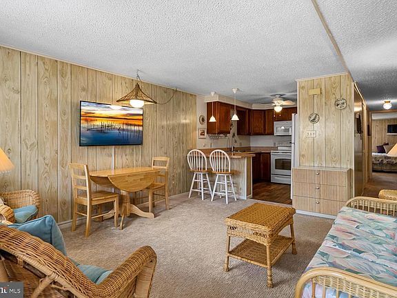 5th image of 12102 Assawoman Dr Unit 109B