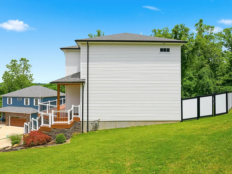 130 Sadie Ln — Photo 58