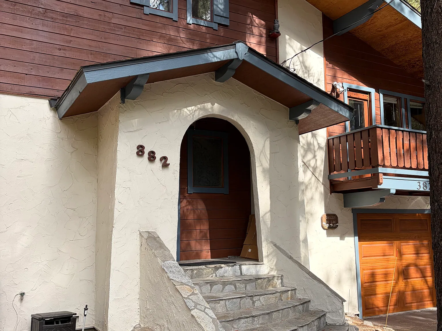 382 Country Club Drive — Photo 3