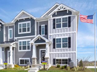 8772 Clover Ln, Saint John, IN 46373