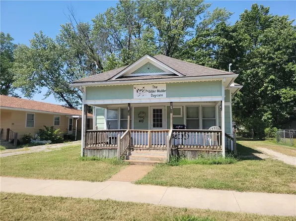 410 W Prairie Ave, Girard, KS 66743